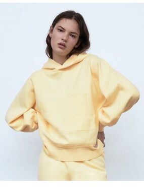 Women’s Zara Knit Pullover Hoodie Yellow Size Large